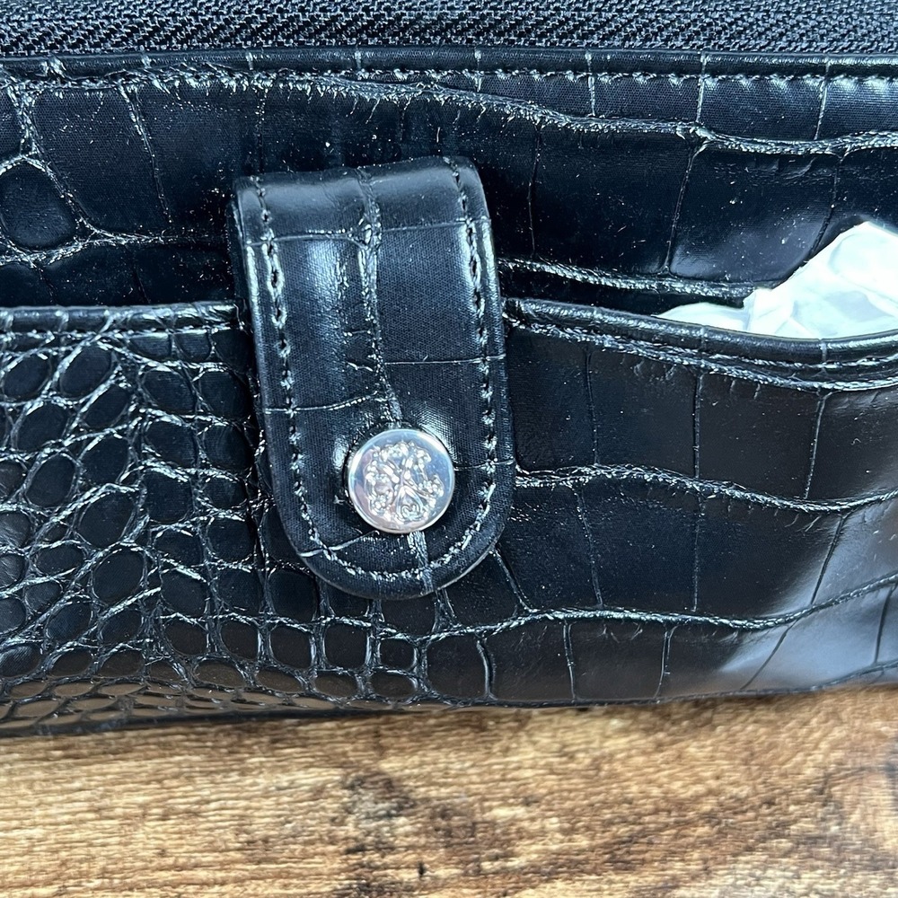 Christian Lacroix Wallet Zipper Closure Back Pocket NWT Black Wristlet Strap - Picture 7 of 9